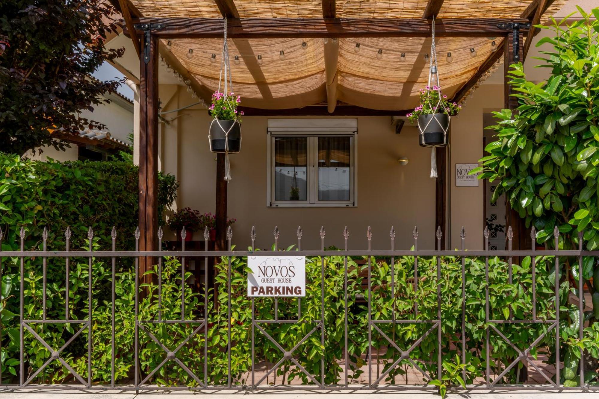 Novos Guesthouse Meteora كالامباكا المظهر الخارجي الصورة